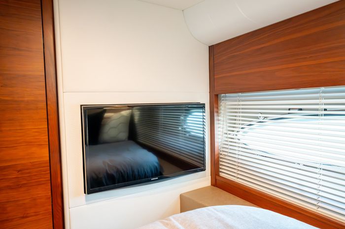 2015 Princess V48 Photo 92 of 96