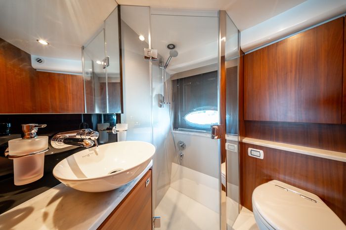 2015 Princess V48 Photo 95 of 96