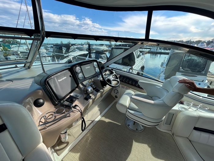 2005 Sea Ray 500 Sundancer Photo 34 of 83
