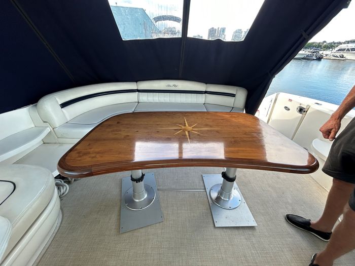 2005 Sea Ray 500 Sundancer Photo 45 of 83
