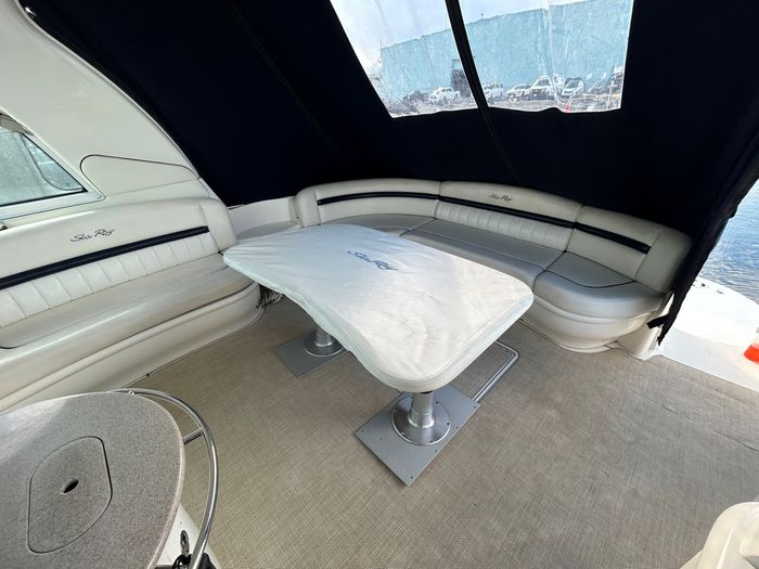2005 Sea Ray 500 Sundancer Photo 48 of 83