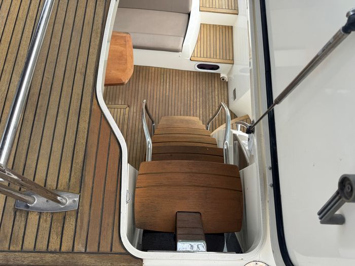 2013 Prestige 500 Photo 71 of 106