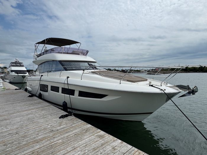 2013 Prestige 500 Photo 78 of 106