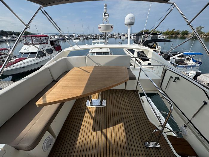2013 Prestige 500 Photo 93 of 106