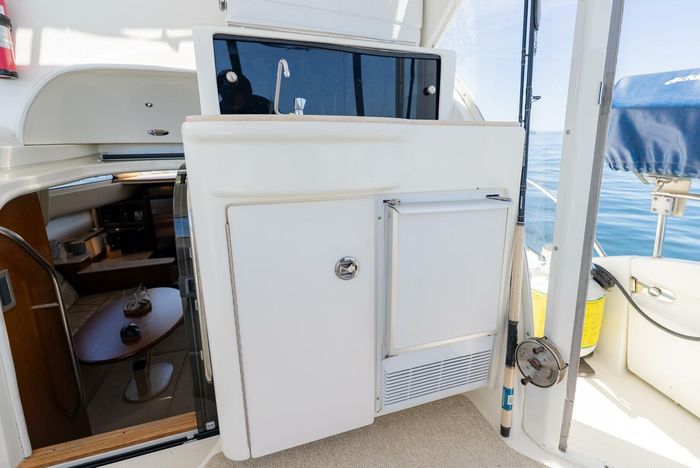2005 Meridian 459 Motoryacht Photo 37 of 44