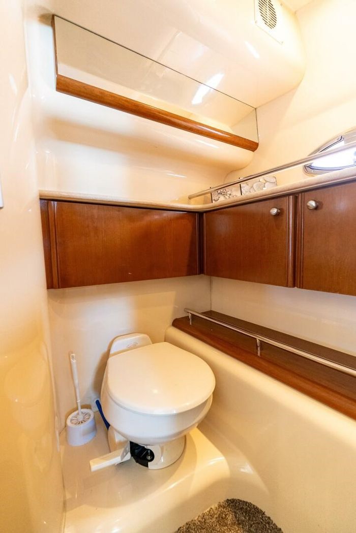 2005 Meridian 459 Motoryacht Photo 22 of 44