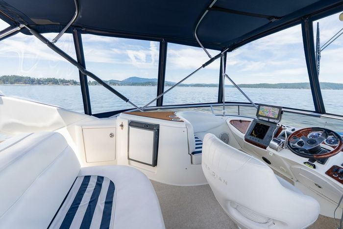 2005 Meridian 459 Motoryacht Photo 40 of 44