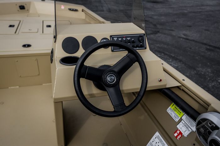 2026 Crestliner Retriever 1760 SC Photo 16 sur 24