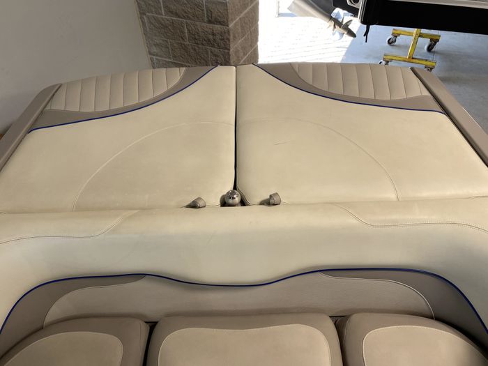 2014 Malibu VTX20 Photo 10 of 13