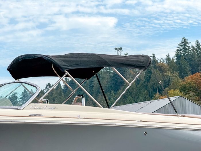 2018 Chris-Craft Corsair 27 Photo 20 of 22