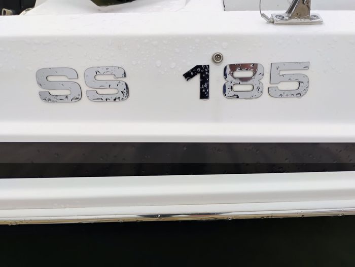 2022 Godfrey Pontoons HURRICANE SS/185 Photo 12 of 12