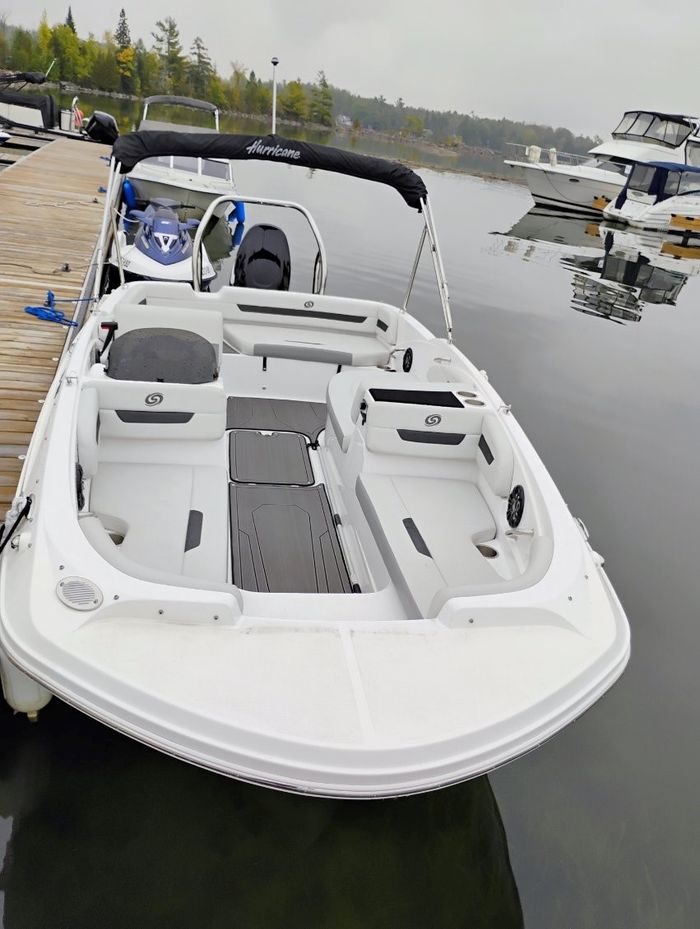 2022 Godfrey Pontoons HURRICANE SS/185 Photo 3 of 12