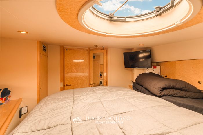 1997 Neptunus 50 Aft Cabin Photo 13 sur 35