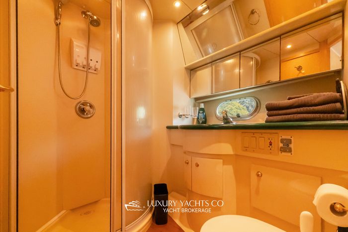 1997 Neptunus 50 Aft Cabin Photo 14 sur 35
