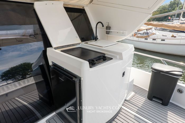 1997 Neptunus 50 Aft Cabin Photo 27 sur 35