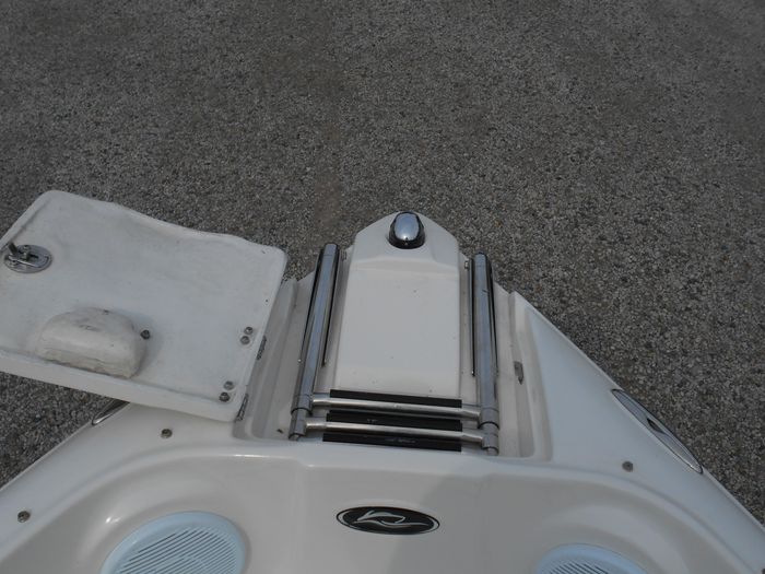 2007 Rinker 226 Captiva Photo 42 of 47