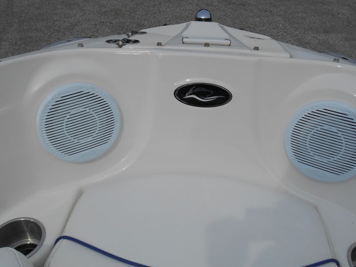 2007 Rinker 226 Captiva Photo 44 of 47