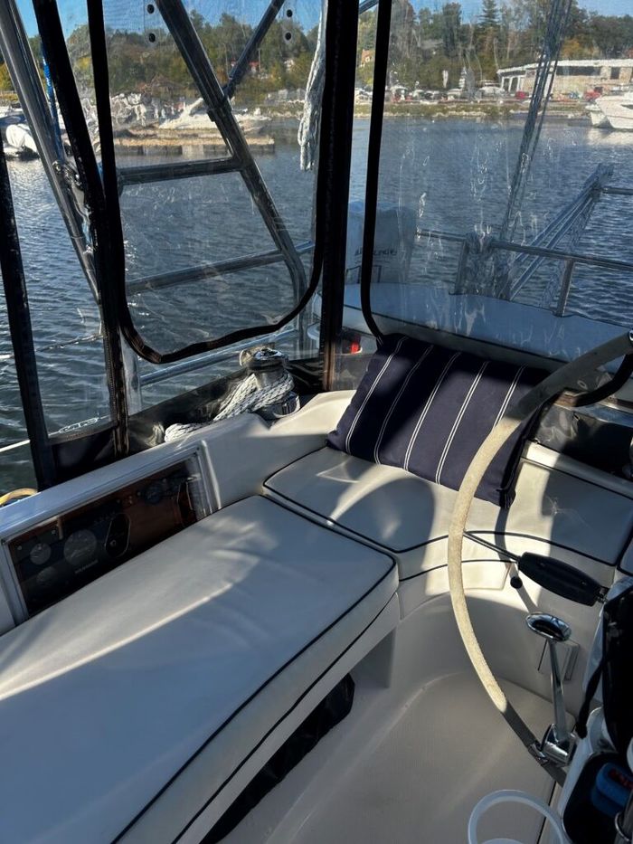 2009 Hunter 41 DS Photo 11 sur 32