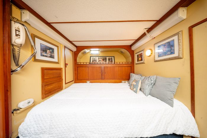 1975 Monk 58' Command Bridge Photo 35 of 69