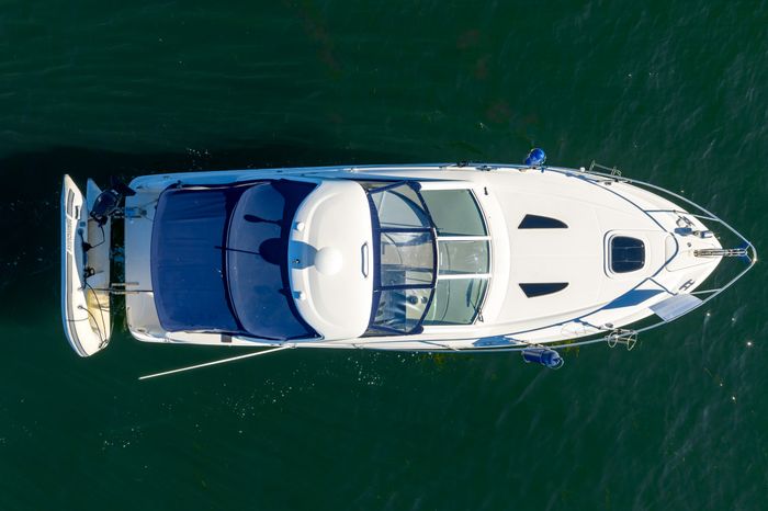 2006 Sea Ray 290 Sundancer Photo 6 of 32