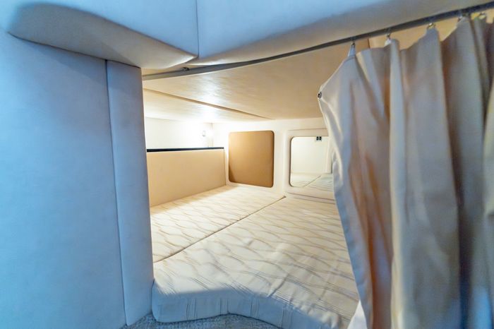 2006 Sea Ray 290 Sundancer Photo 26 of 32