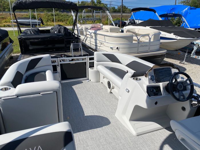 2026 Avalon Venture 2385VRB Photo 7 of 12