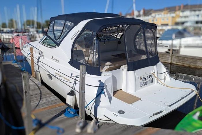 2000 Cruisers Yachts 3375 Photo 3 sur 93