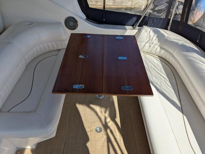 2000 Cruisers Yachts 3375 Photo 21 sur 93