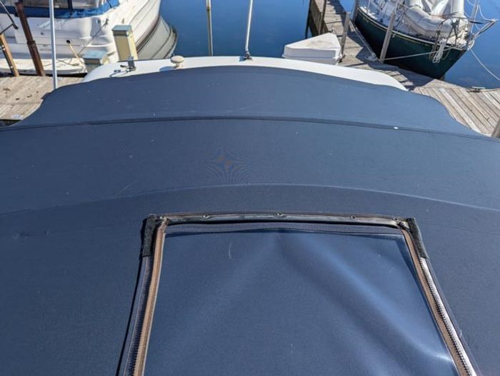 2000 Cruisers Yachts 3375 Photo 52 sur 93