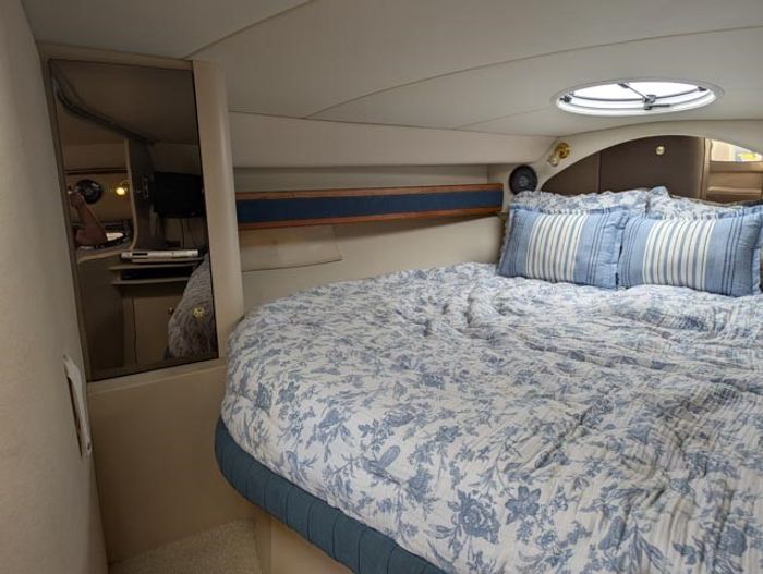 2000 Cruisers Yachts 3375 Photo 66 sur 93