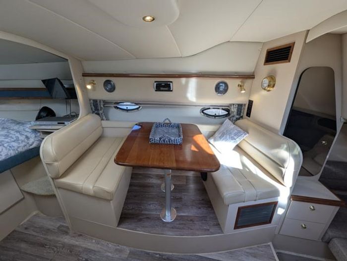 2000 Cruisers Yachts 3375 Photo 70 sur 93