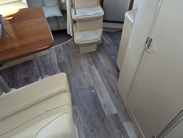2000 Cruisers Yachts 3375 Photo 76 sur 93