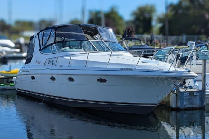 2000 Cruisers Yachts 3375 Photo 1 sur 93