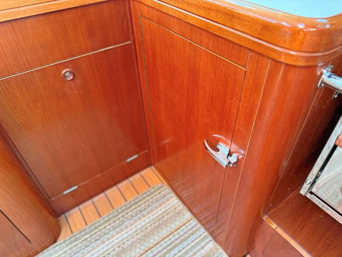 2004 Beneteau 473 Photo 23 sur 37