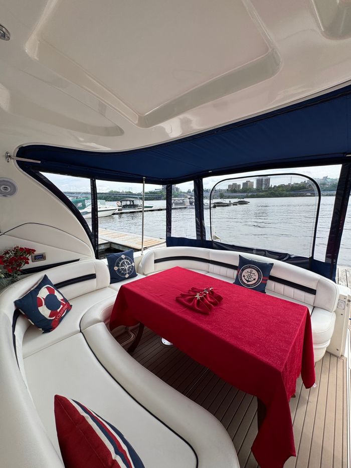 2013 Sea Ray SUNDANCER Photo 2 sur 18