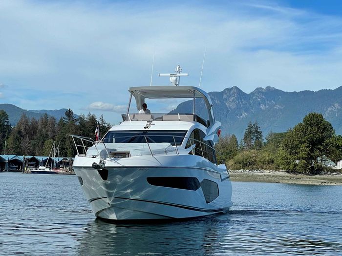 2020 Sunseeker Manhattan 52 Photo 2 sur 33