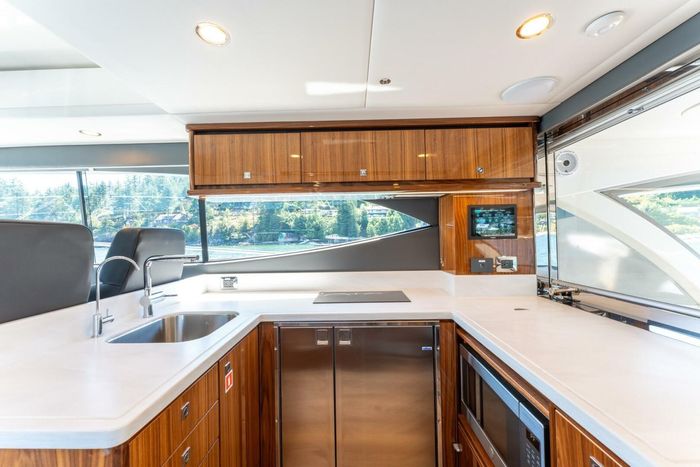 2024 Riviera 465 SUV Photo 11 of 14