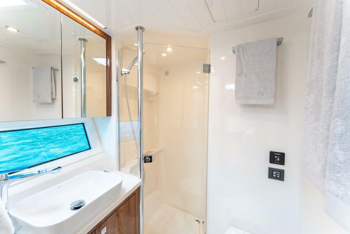 2024 Riviera 465 SUV Photo 13 of 14