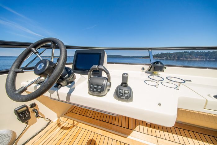 2026 Targa 41 - Arriving Summer 2026! Photo 41 sur 85