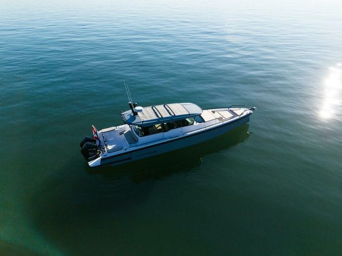 2026 Axopar 37XC Cross Cabin Photo 7 of 26