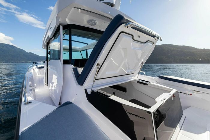 2026 Axopar Photo 9 of 15