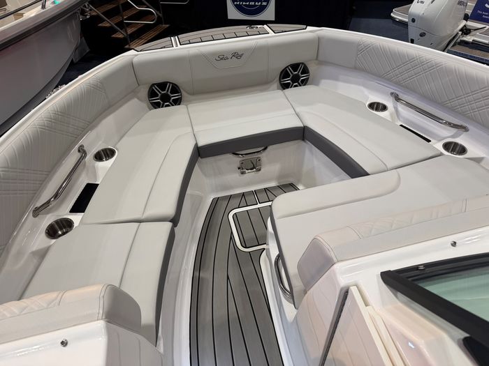 2026 Sea Ray SDX 230 Photo 6 sur 16