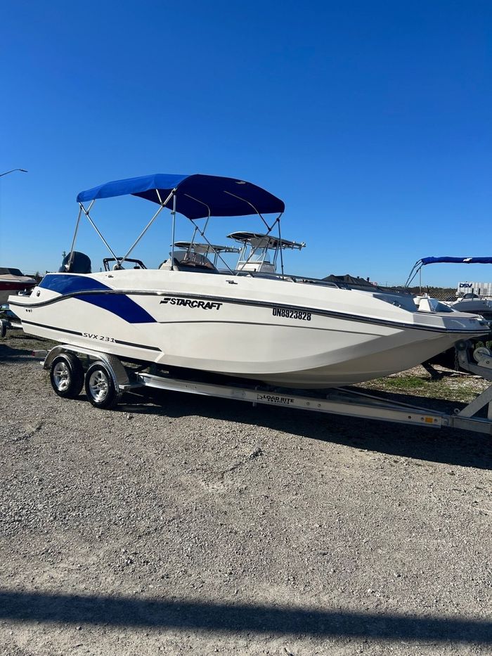 2023 Starcraft SVX 231 OB W/175HP YAMAHA Photo 2 sur 11
