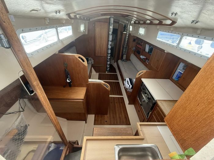 1980 Alberg 37 MKII Photo 15 of 63