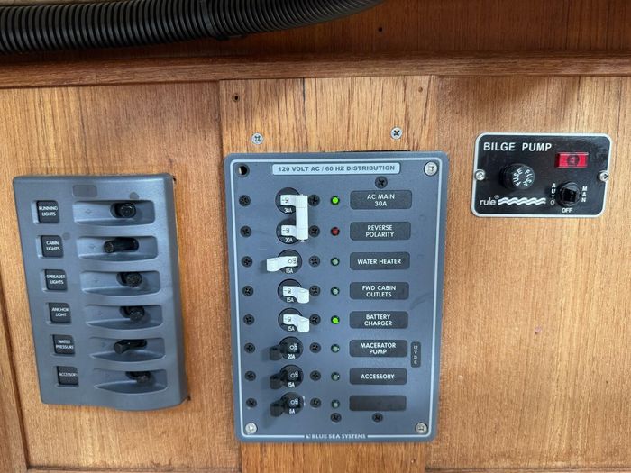 1980 Alberg 37 MKII Photo 50 of 63