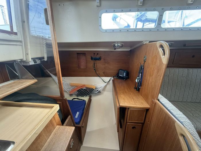 1980 Alberg 37 MKII Photo 19 of 63