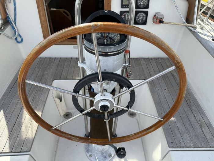 1980 Alberg 37 MKII Photo 53 of 63