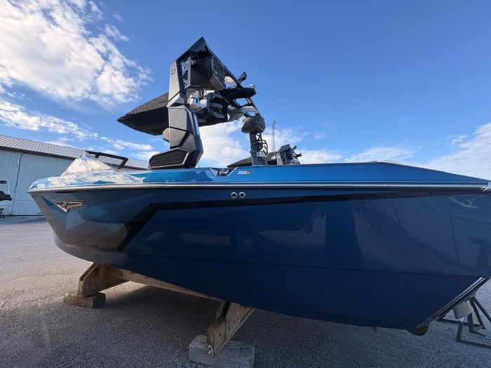 Featured Boats | 2026 Toronto International Boat Show