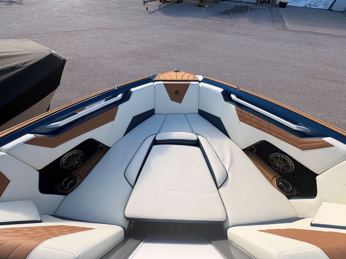 2026 Nautique S21 Photo 4 of 15