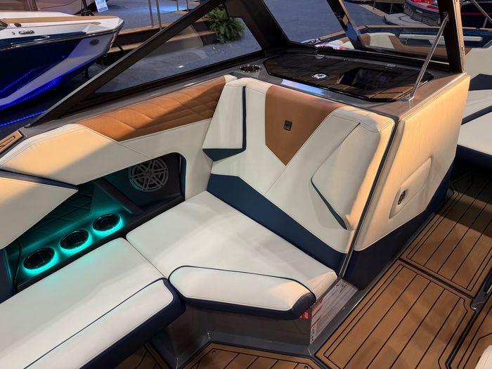 2026 Nautique S21 Photo 10 of 15